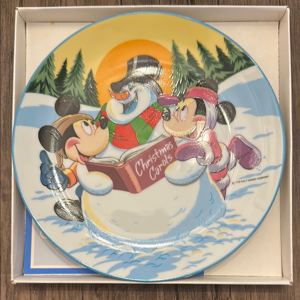 Disney Christmas Caroling Plate